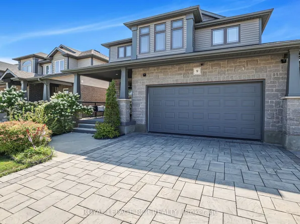9 McIntyre Ln, Grand Valley, ON L9W 6T9