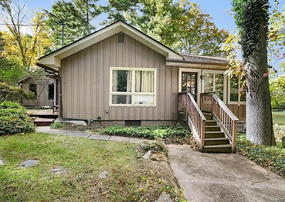 204 Farmingdale Rd, Chester, NY 10918 MLS H6215686 Zillow