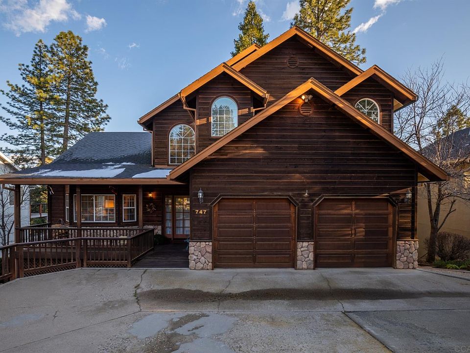 1st image of 747 Forest Meadows Dr #9