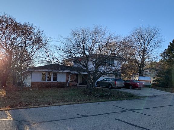 3rd image of 1158 Saratoga Pkwy