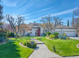 12437 N Via Tuscania Ave, Clovis, CA