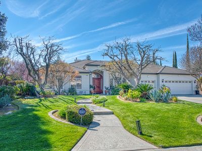 12437 N Via Tuscania Ave, Clovis, CA, 93619