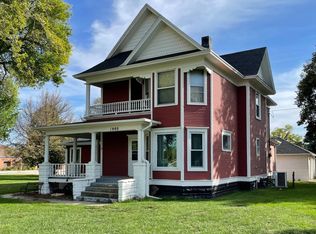 1002 A St, Aurora, NE 68818