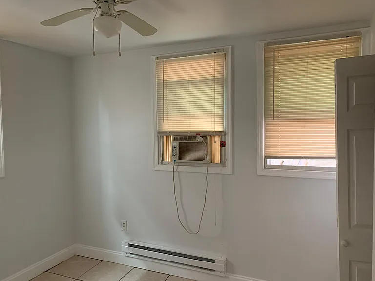4409 Foote St NE #B — Photo 6