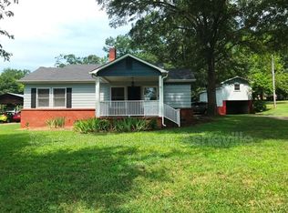 148 Briarwood Ln, Forest City, NC 28043