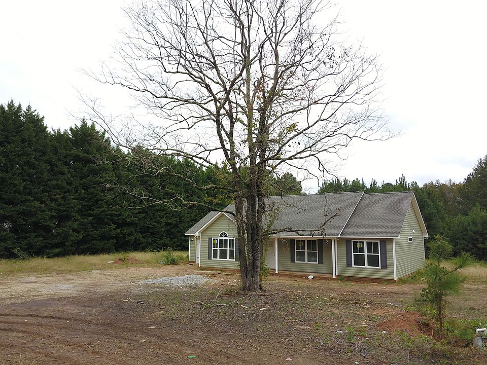 2nd image of 3044 Cannadys Mill Rd