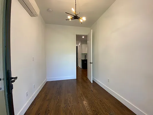 Rented by Union Square Property Management | media 42