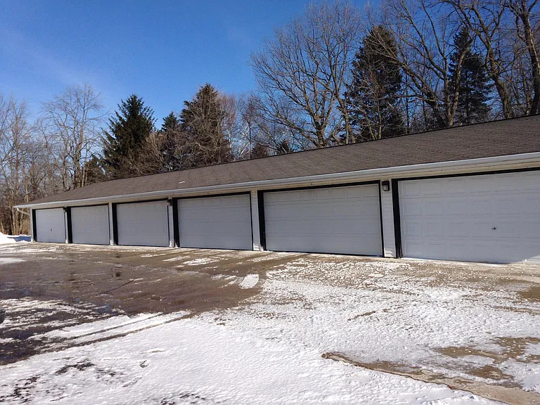 180 N Freeman Dr #3 — Photo 9