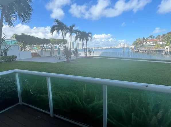 2841 NE 163 Street #102, North Miami Beach, FL 33160