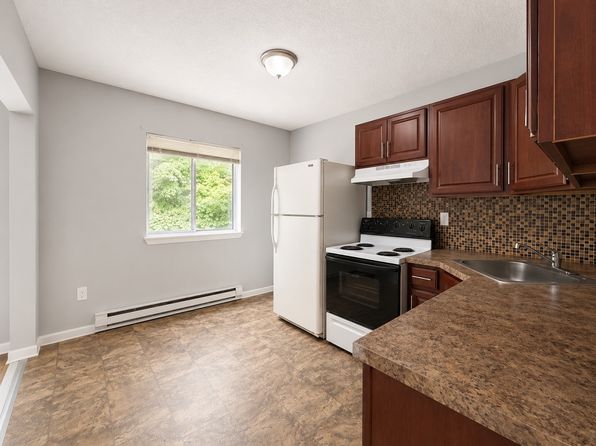 72 Dallas Ave #6A