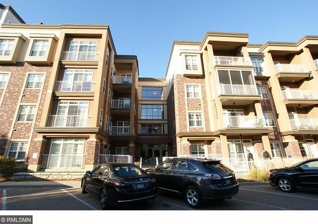 1st image of 2540 38th Ave NE Unit 307