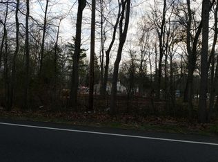 6 Hartford Rd, Medford, NJ 08055