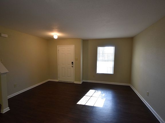 3rd image of 3412 Table Rock Dr