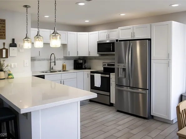 7905 Esterbrook Way Unit 102, Las Vegas, NV 89128