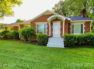 2855 Hollywood Dr, Salisbury, NC 28144