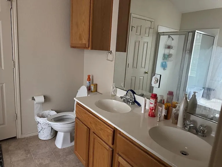 1600 Darjeeling Dr — Photo 5