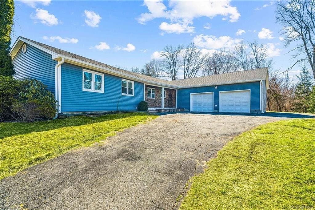 21 Paddock Lane, Brewster, NY 10509 Zillow