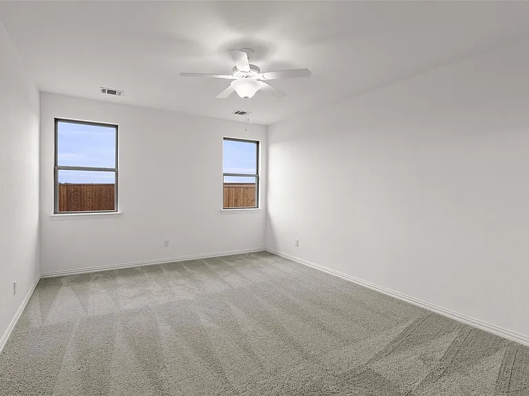 1422 Greenbelt Dr — Photo 11