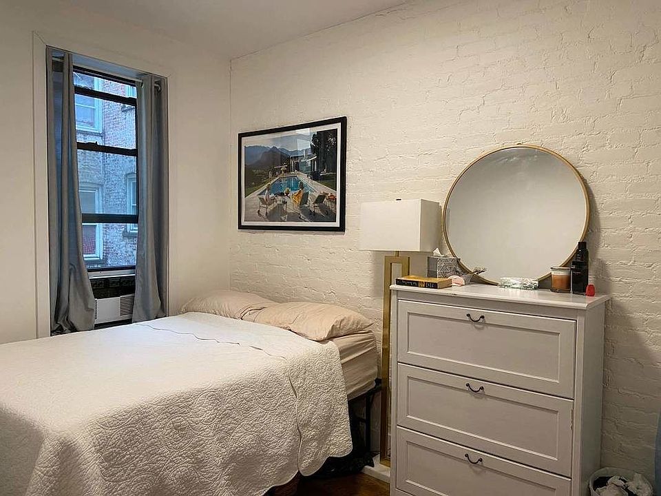 1st image of 249 Midwood St APT 5