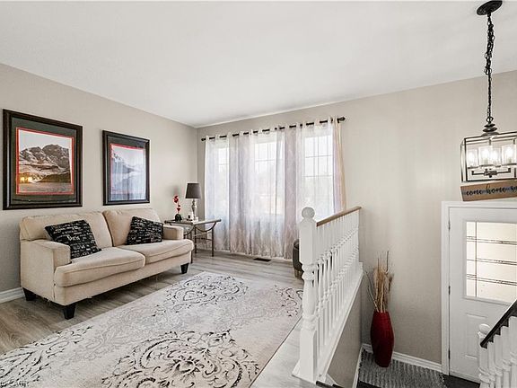3rd image of 63 Donegal Dr