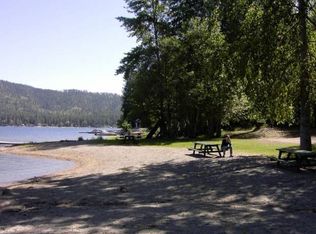 4089 Tamarack Bay Rd, Loon Lake, WA 99148