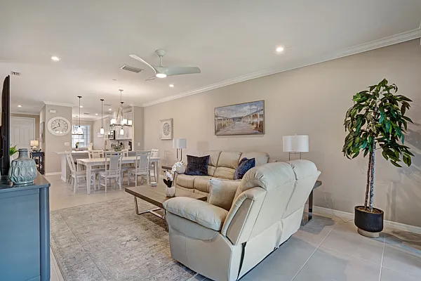 11790 Venetian Lagoon Dr #104 — Photo 2