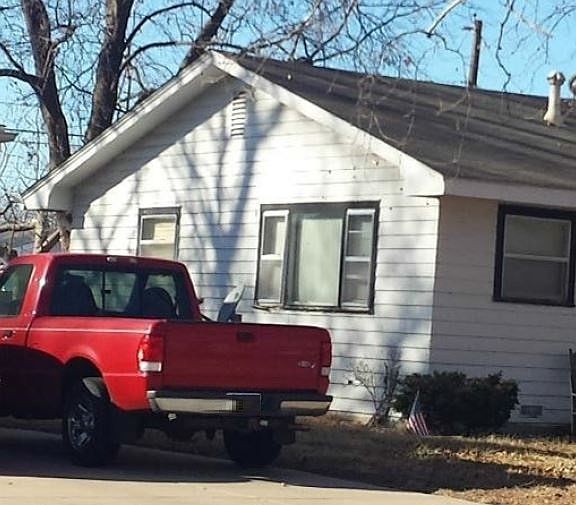 2nd image of 3409 S Bonn Ave