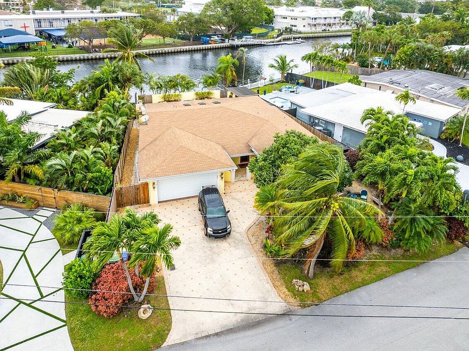 1st image of 1709 Coral Gardens Drive