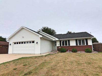 611 North Wuthering Hills Drive, Janesville, WI, 53546