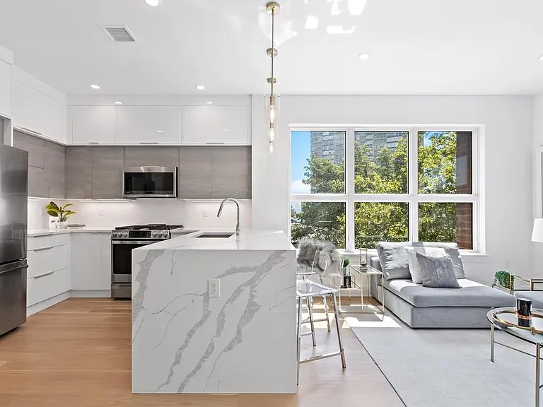 6025 Boulevard E #407 — Photo 2