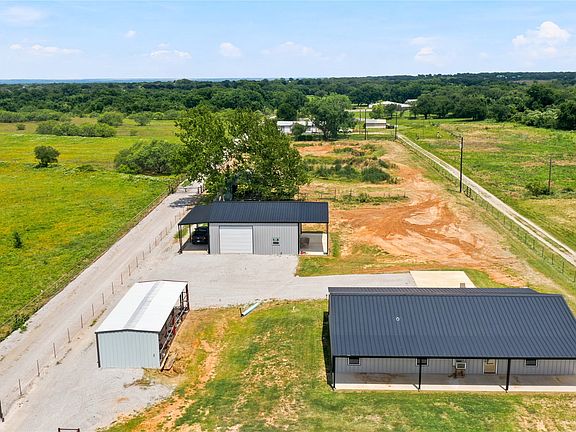 3rd image of 1017 County Road 4699