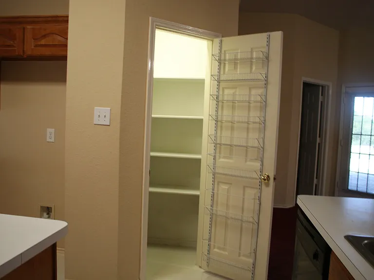 610 Big Oak Ct — Photo 48