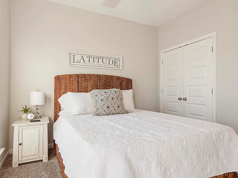 408 Raven Ln — Photo 22
