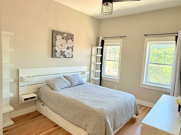 106 Callender St — Photo 9