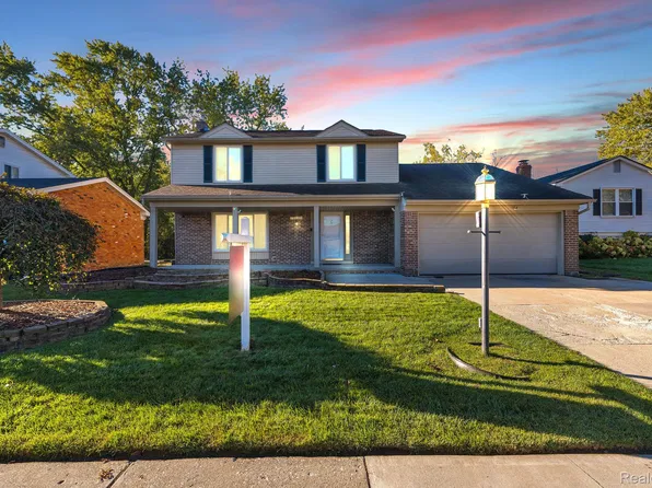 45201 Rudgate Rd, Canton, MI 48188