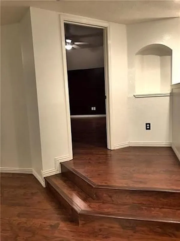4 bed, 2614 sqft, $2,799 — Photo 3