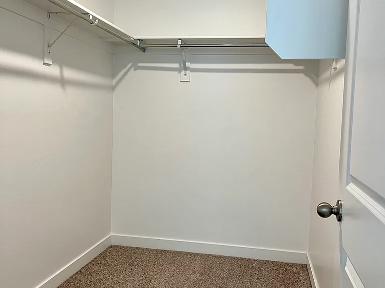 431 S Fox Chase Ln — Photo 15