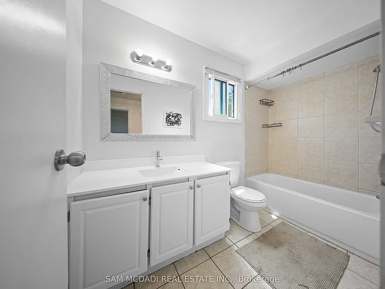 3949 Teakwood Dr — Photo 10