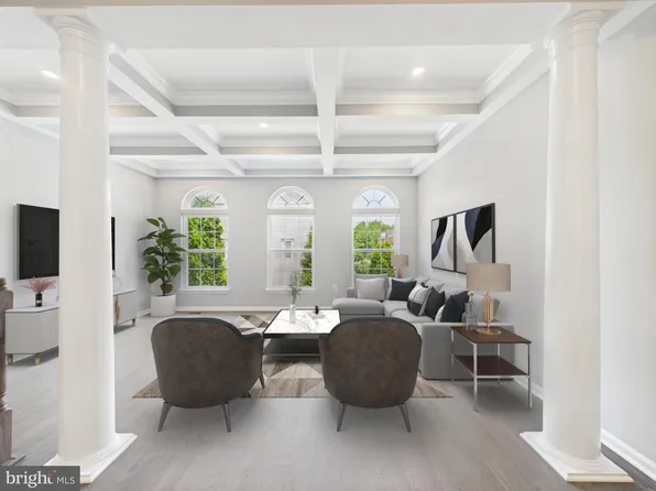 12241 Stockton Tees Ln, Fairfax, VA 22030