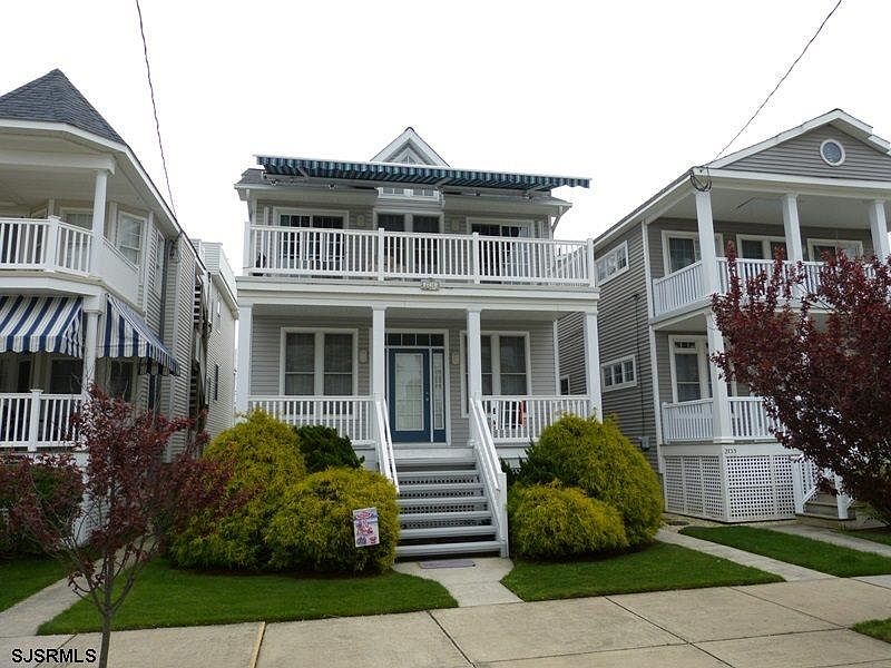 1st image of 2731 Asbury Ave Floor 2