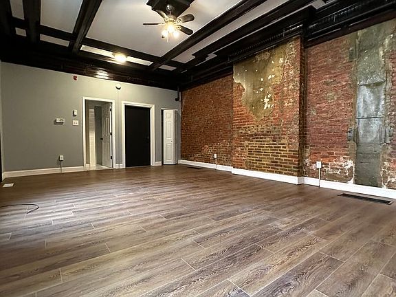 3rd image of 1432 N Broad St APT 2