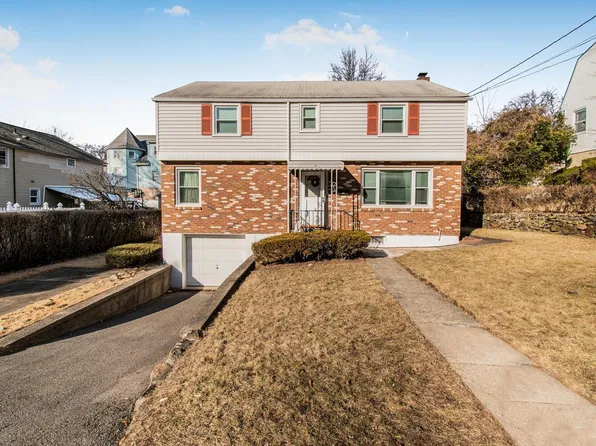 9 Abbott Street, Yonkers, NY 10703