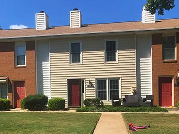 162 Holcomb Ferry Rd, Roswell, GA 30076