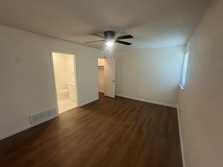 5637 Comer Dr — Photo 31