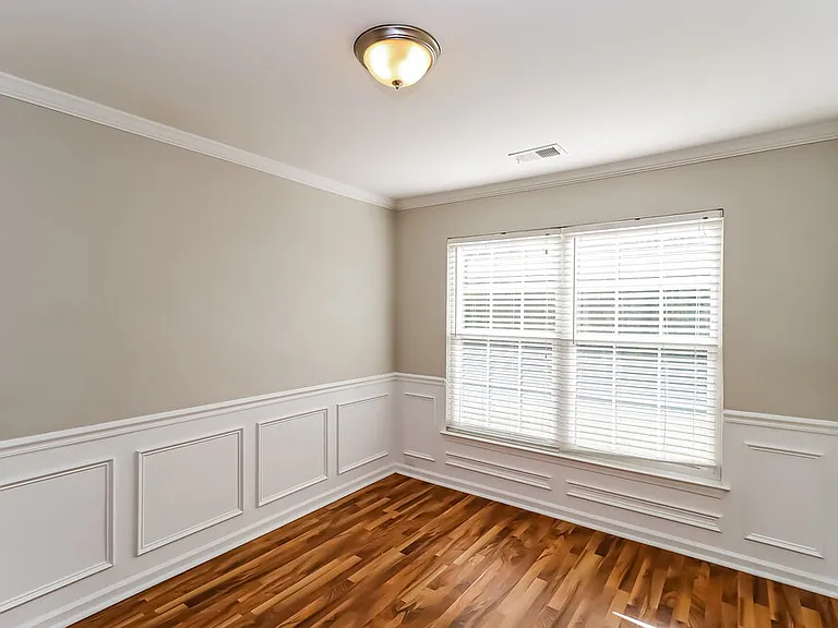 7021 Long Run Ln — Photo 13