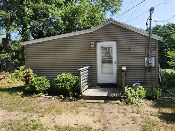 56 Bunnys Rd, Carver, MA 02330