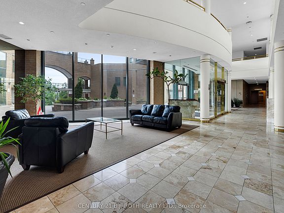 3rd image of 150 Dunlop St E #807