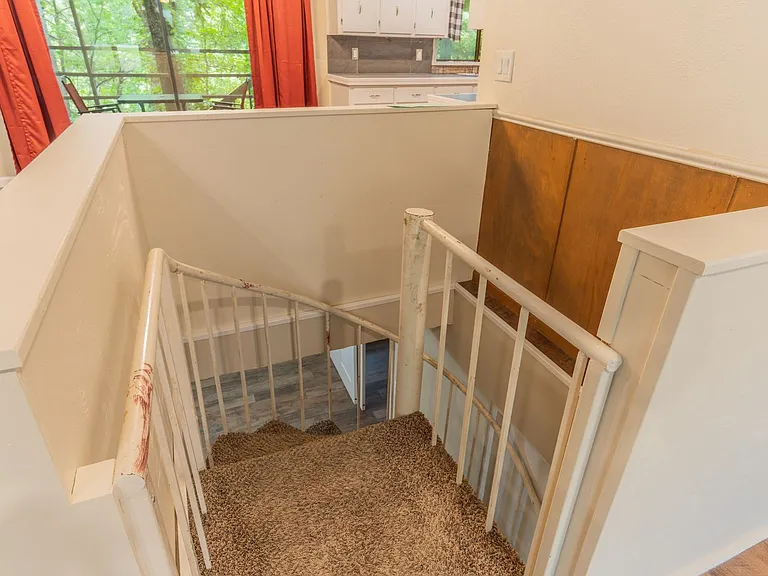68 Sierra Dr — Photo 20