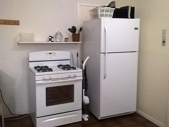 4th image of 1907 N New Braunfels Ave #2