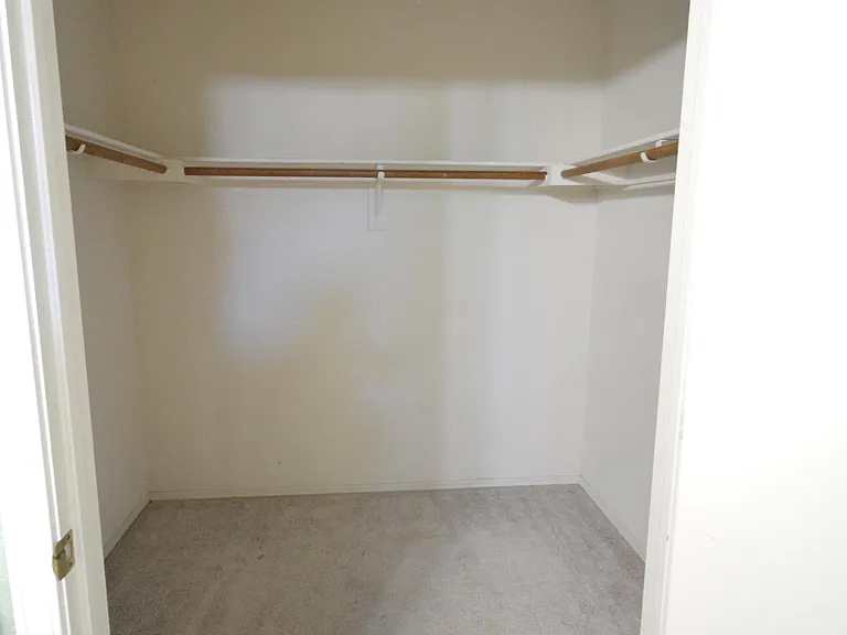 2516 E Jasper Dr — Photo 15